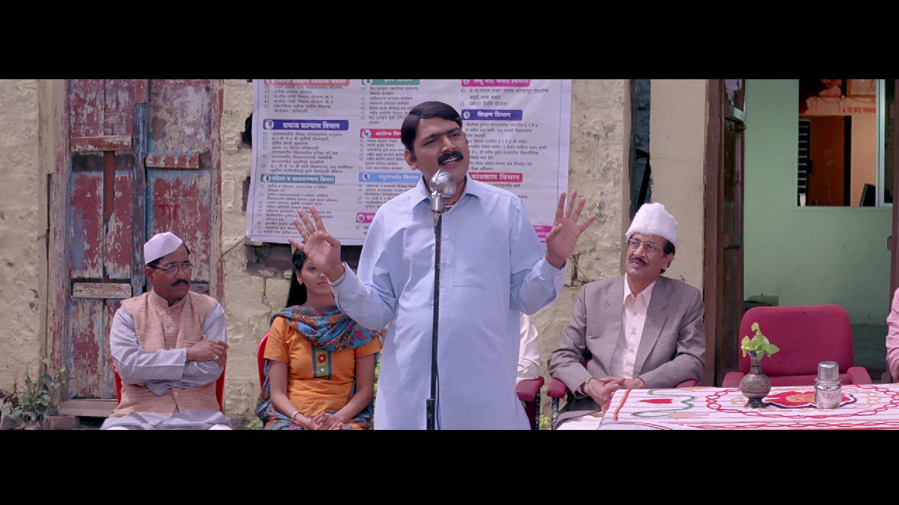 Khurchi Samrat (2009) AMZN WEB DL Marathi 1080p AVC DDP 2.0.mkv.0002